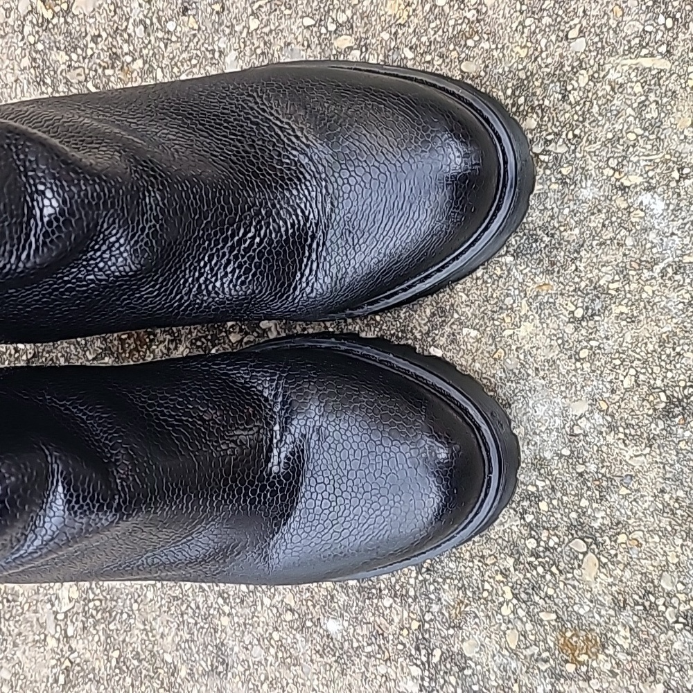 Dr. Martens MAGDALENA FL BLACK STONE HEELED BOOT Size 10L - Picture 7 of 12